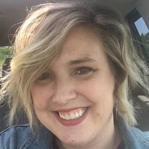 Meet your Posher, Carly